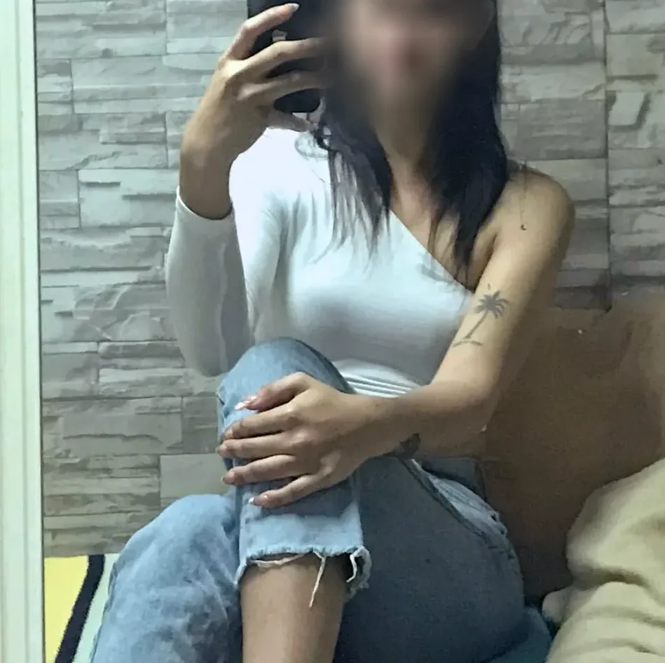 Sara, 32 años